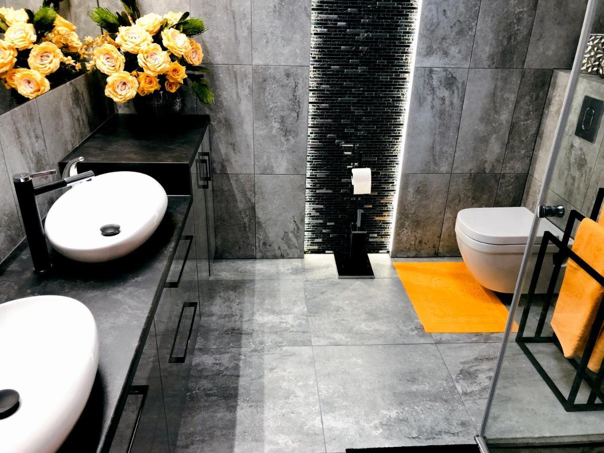 Elegance Yellow W Nautica Gizycko
